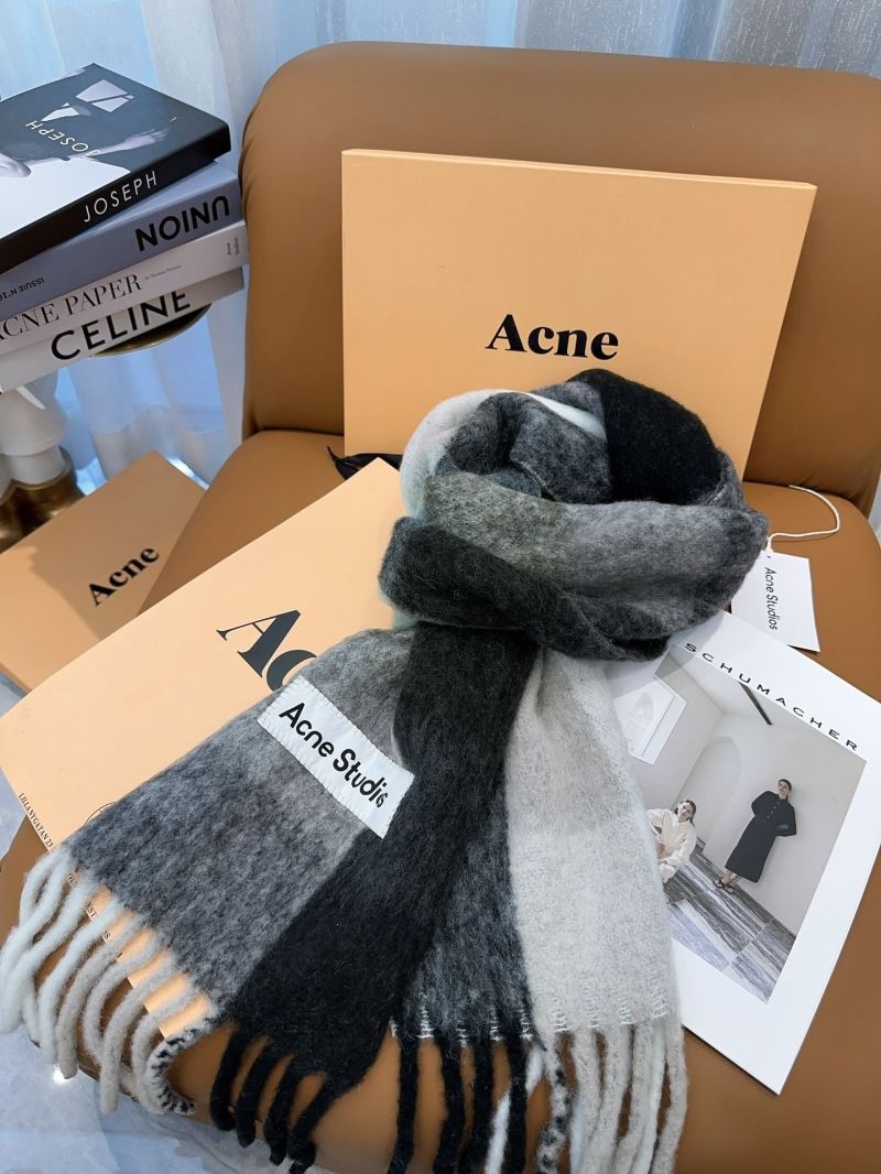 Acne Scarf